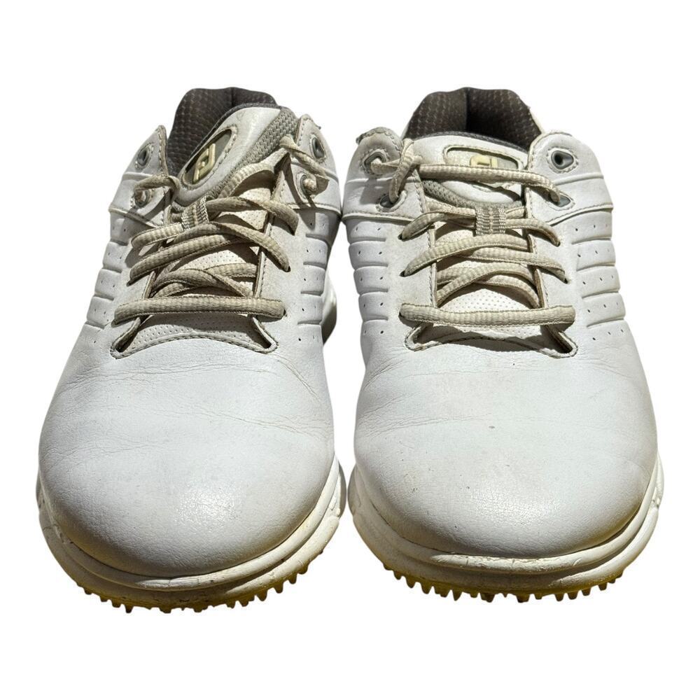FootJoy ARC SL White Gray Men's Size 9M Golf Shoes Spikeless Leather Comfort - Picture 2 of 5